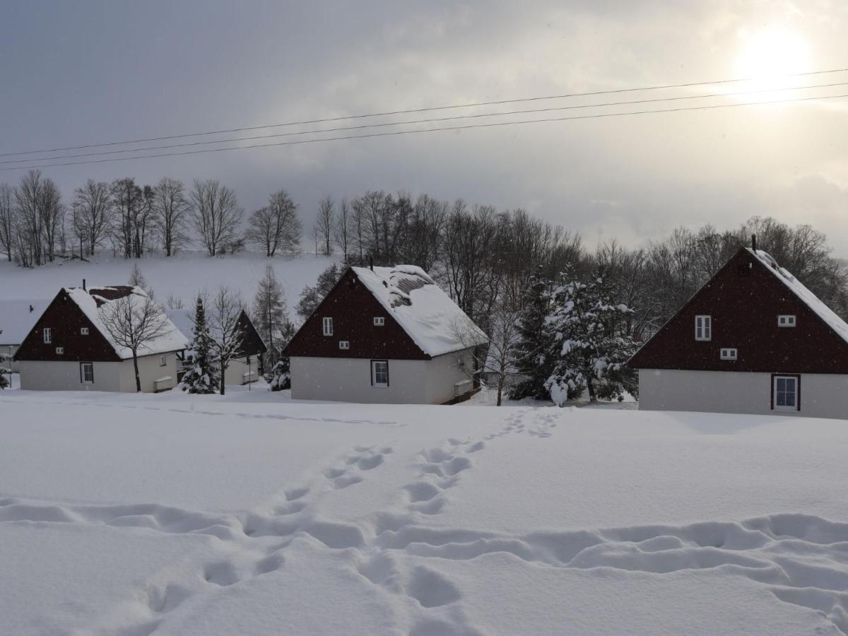 Holiday Home Holiday Hill E52 By Interhome Černý Důl Eksteriør bilde